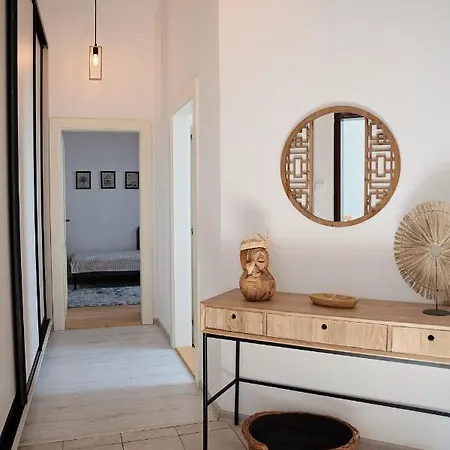 Cozy Modern Apartment In The Old Town - Hlavna Street Kosice Exterior photo