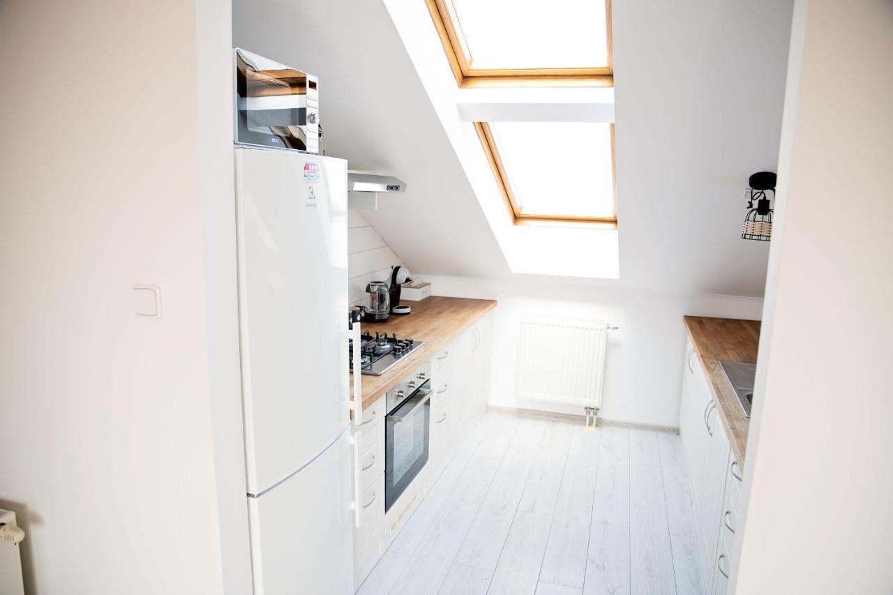 Apartment Cozy Modern In The Old Town - Hlavna Street Kosice